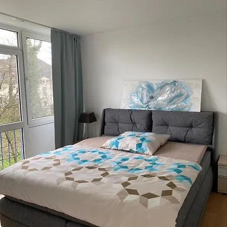 Apartment Ferienwohnung Messeapartment Kostenloses Wlan Dusseldorf